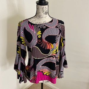 Women’s Blouse w/Bell Sleeves